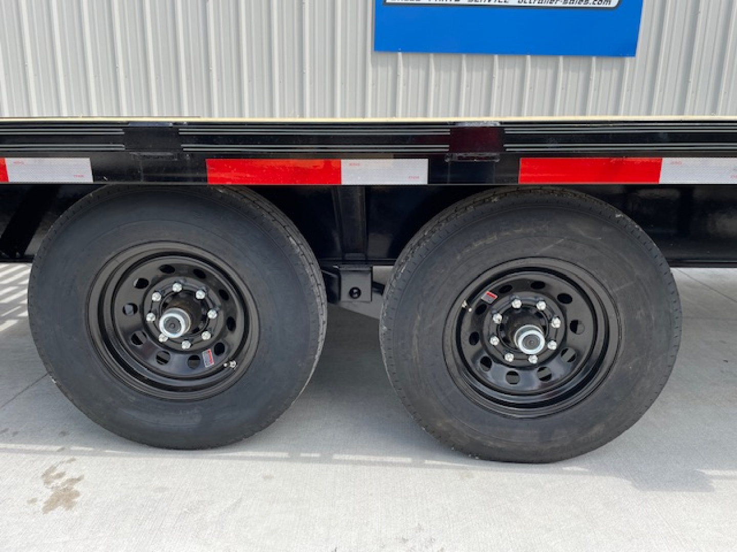 New 2026 DAVIDSON (20+5) 102X25 GOOSENECK EQUIP TRAILER, 8000lb AXLES, GVWR 16,000lbs