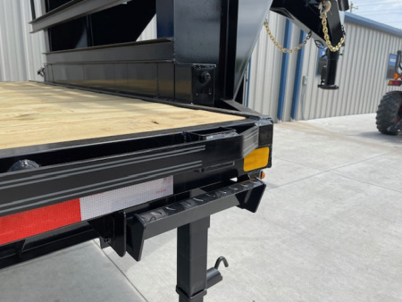 New 2026 DAVIDSON (20+5) 102X25 GOOSENECK EQUIP TRAILER, 8000lb AXLES, GVWR 16,000lbs