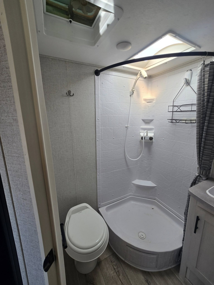 Used 2021 Coleman Rubicon 1608RB Travel Trailer