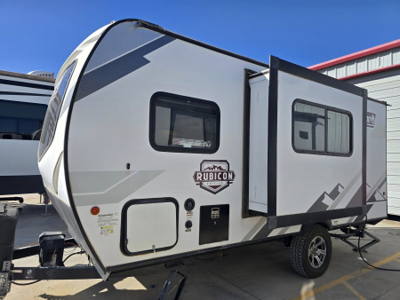 Used 2021 Coleman Rubicon 1608RB Travel Trailer