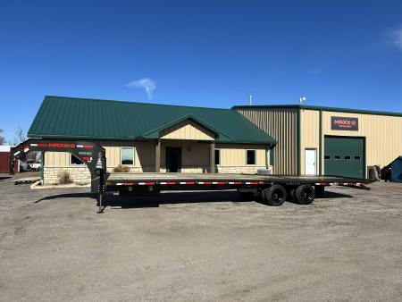 New 2026 MAXX-D YDX 102 X34' Flatbed Trailer