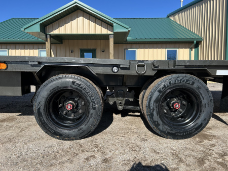 New 2026 MAXX-D YDX 102"X34' Flatbed Trailer