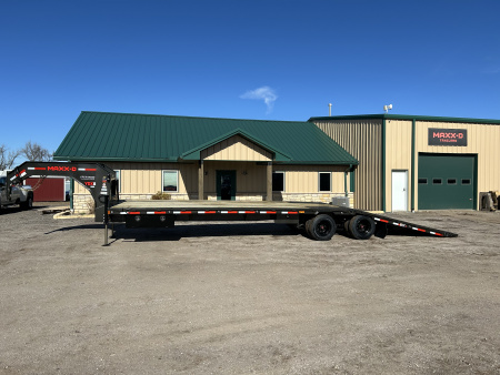 New 2026 MAXX-D YDX 102"X34' Flatbed Trailer