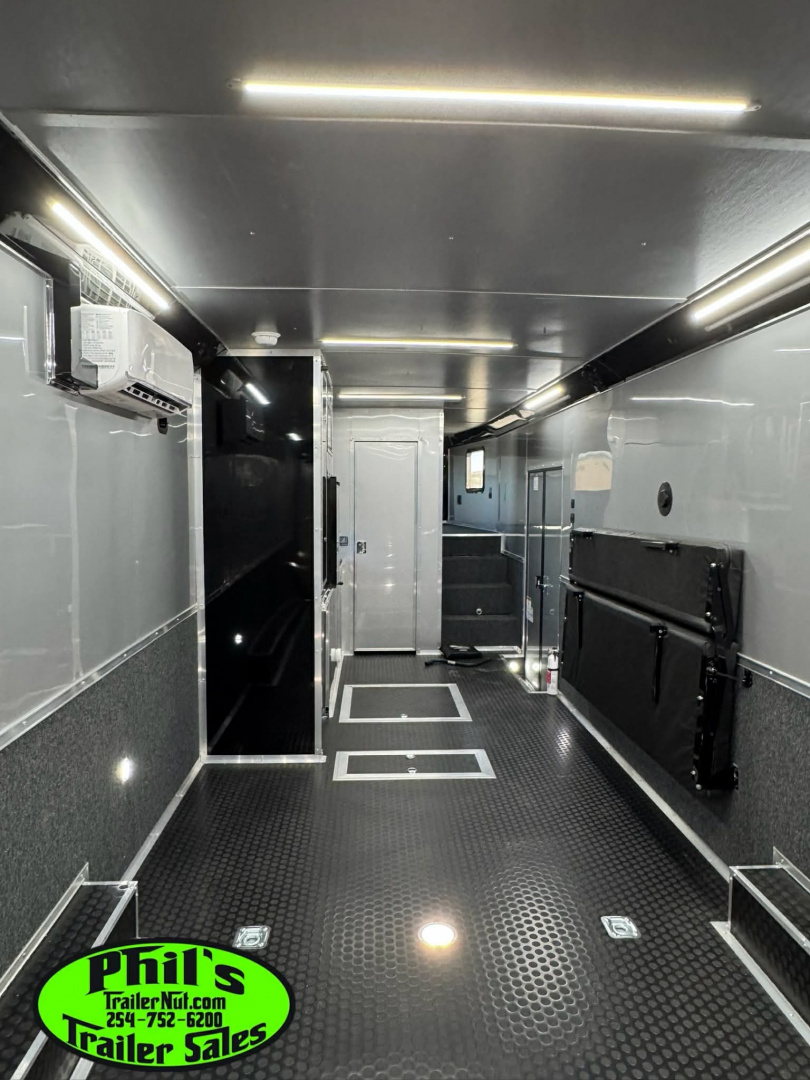 New Continental Cargo NEW 85X44 ENCLOSED CAR RACE TRAILER BATHROOM CAR HAULER CARGO Car / Racing Trailer