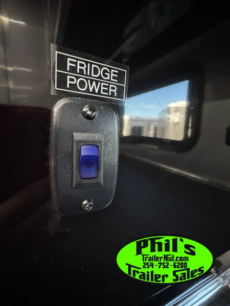 New Continental Cargo NEW 85X44 ENCLOSED CAR RACE TRAILER BATHROOM CAR HAULER CARGO Car / Racing Trailer