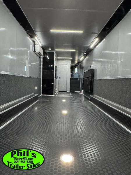 New Continental Cargo NEW 85X44 ENCLOSED CAR RACE TRAILER BATHROOM CAR HAULER CARGO Car / Racing Trailer