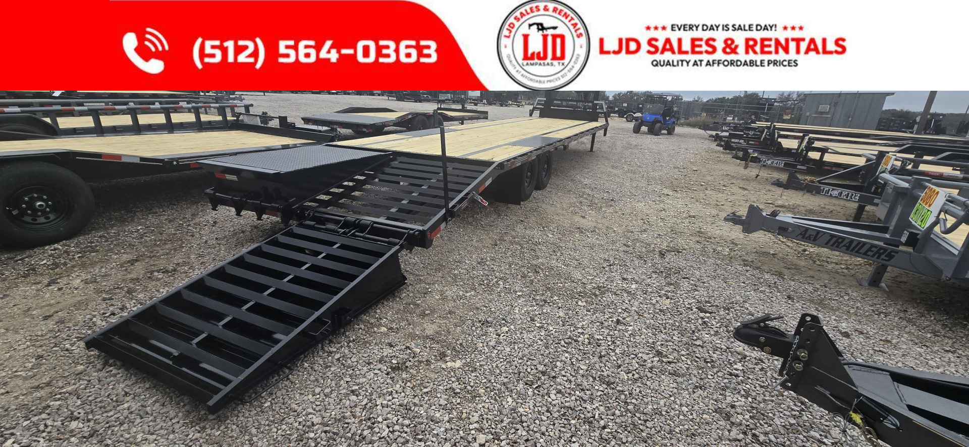 New 2026 Coffee Creek - Gooseneck - Flatbed - 102" X 33' - Deck over Trailer