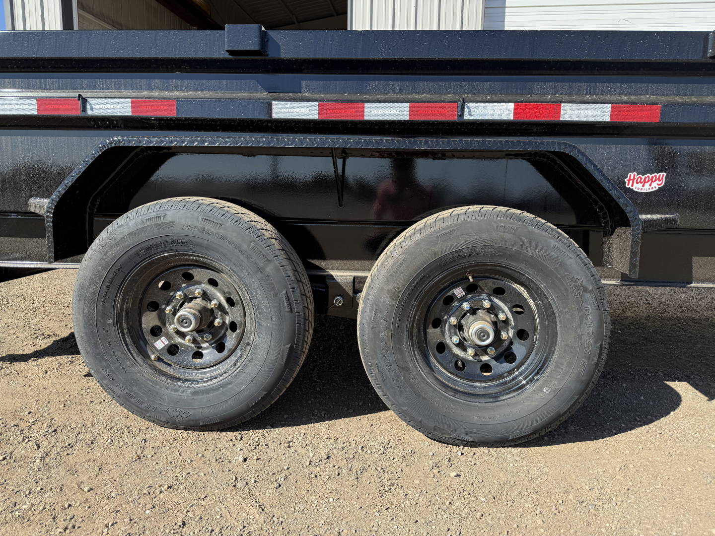 New 2026 PJ 83"x16' BP Tandem Axle Low Pro Dump w/ 24" Sides – DL