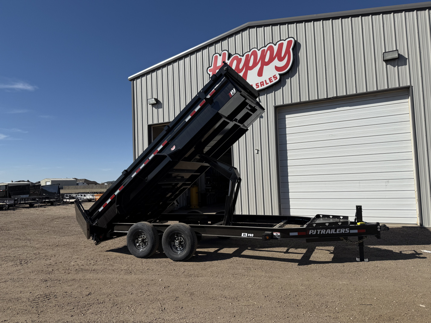 New 2026 PJ 83"x16' BP Tandem Axle Low Pro Dump w/ 24" Sides – DL