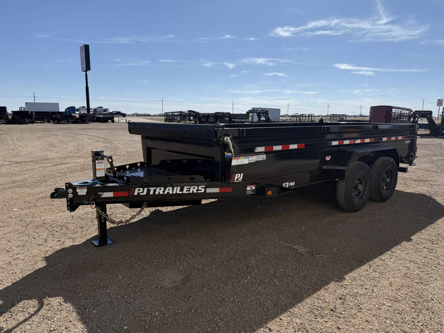 New 2026 PJ 83"x16' BP Tandem Axle Low Pro Dump w/ 24" Sides – DL