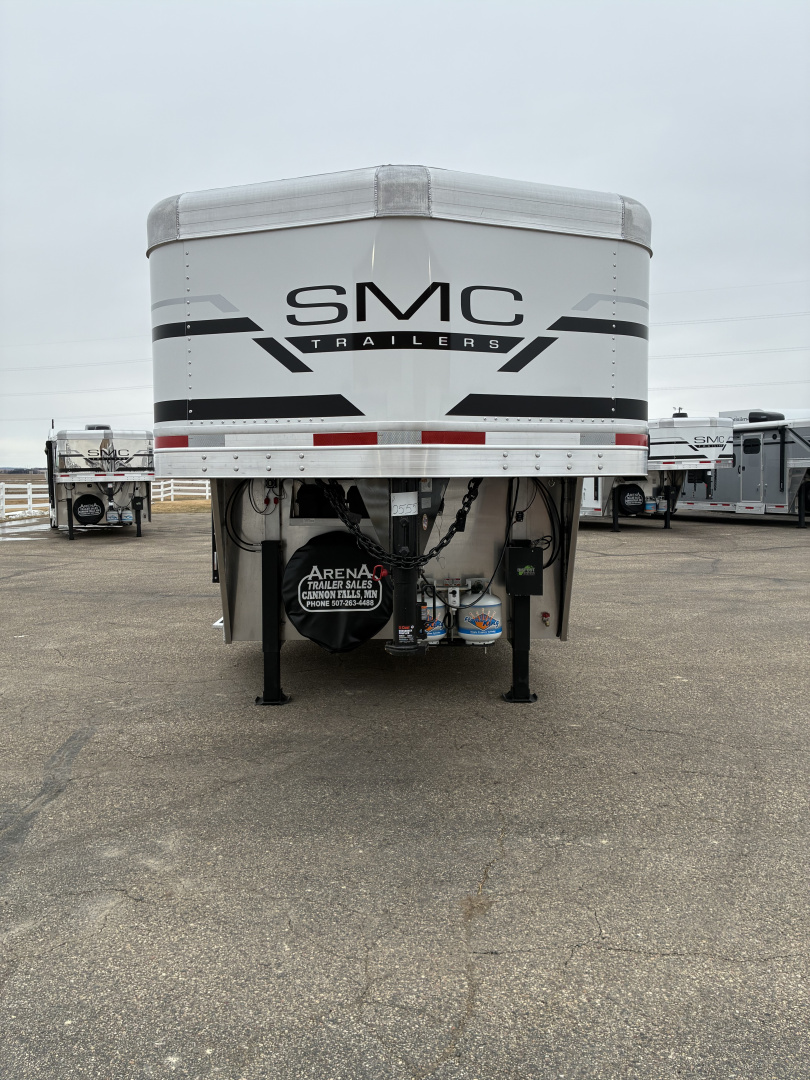 New 2026 SMC 3H 13' LQ Horse Trailer