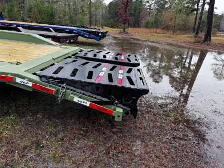 New 2026 DURA-HAUL 8X28 GN EQUIPMENT HAULER 20K