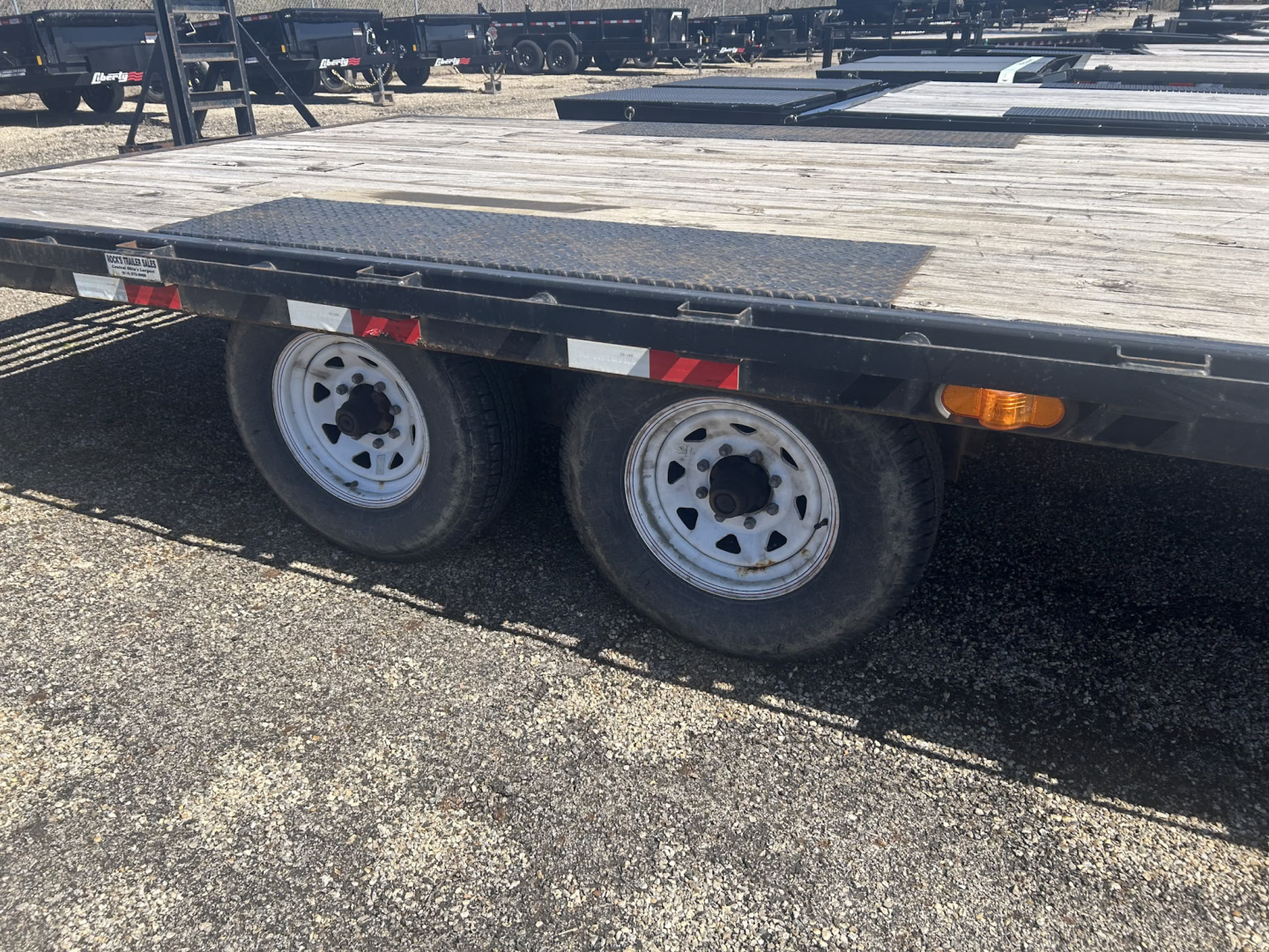 Used 2015 PJ Trailers 102 IN X 24 FT DECK OVER EQUIPMENT TRAILER WITH RAMPS