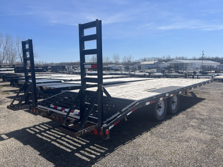 Used 2015 PJ Trailers 102 IN X 24 FT DECK OVER EQUIPMENT TRAILER WITH RAMPS