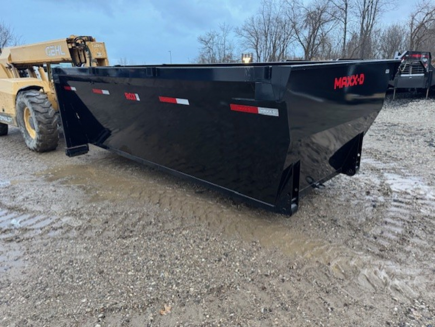 New 2026 MAXX-D ROXB14 Dump Bin
