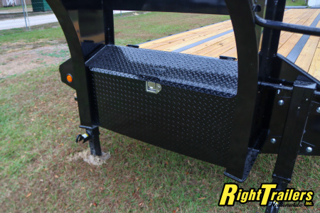 New 2026 8.5X40 PJ GOOSENECK EQUIPMENT TRAILER