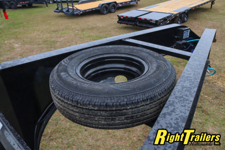 New 2026 8.5X40 PJ GOOSENECK EQUIPMENT TRAILER