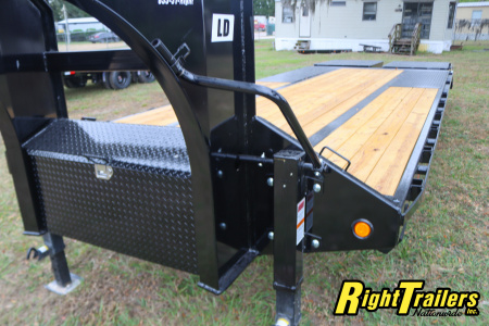 New 2026 8.5X25 PJ Gooseneck Equipment Trailer