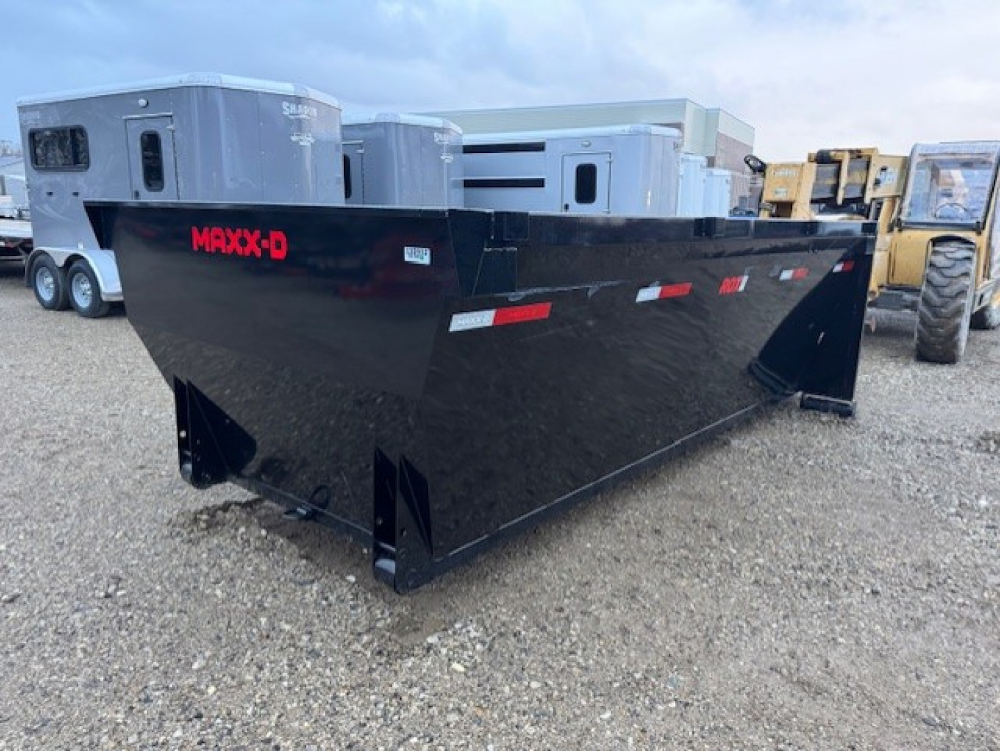 New 2026 MAXX-D ROXB14 Dump Bin