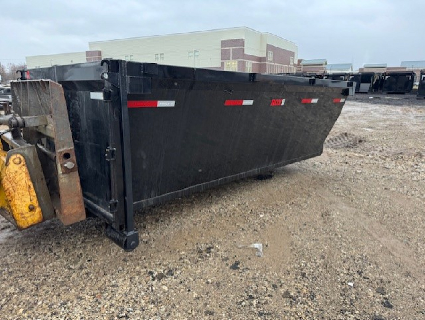 New 2026 MAXX-D ROXB14 Dump Bin