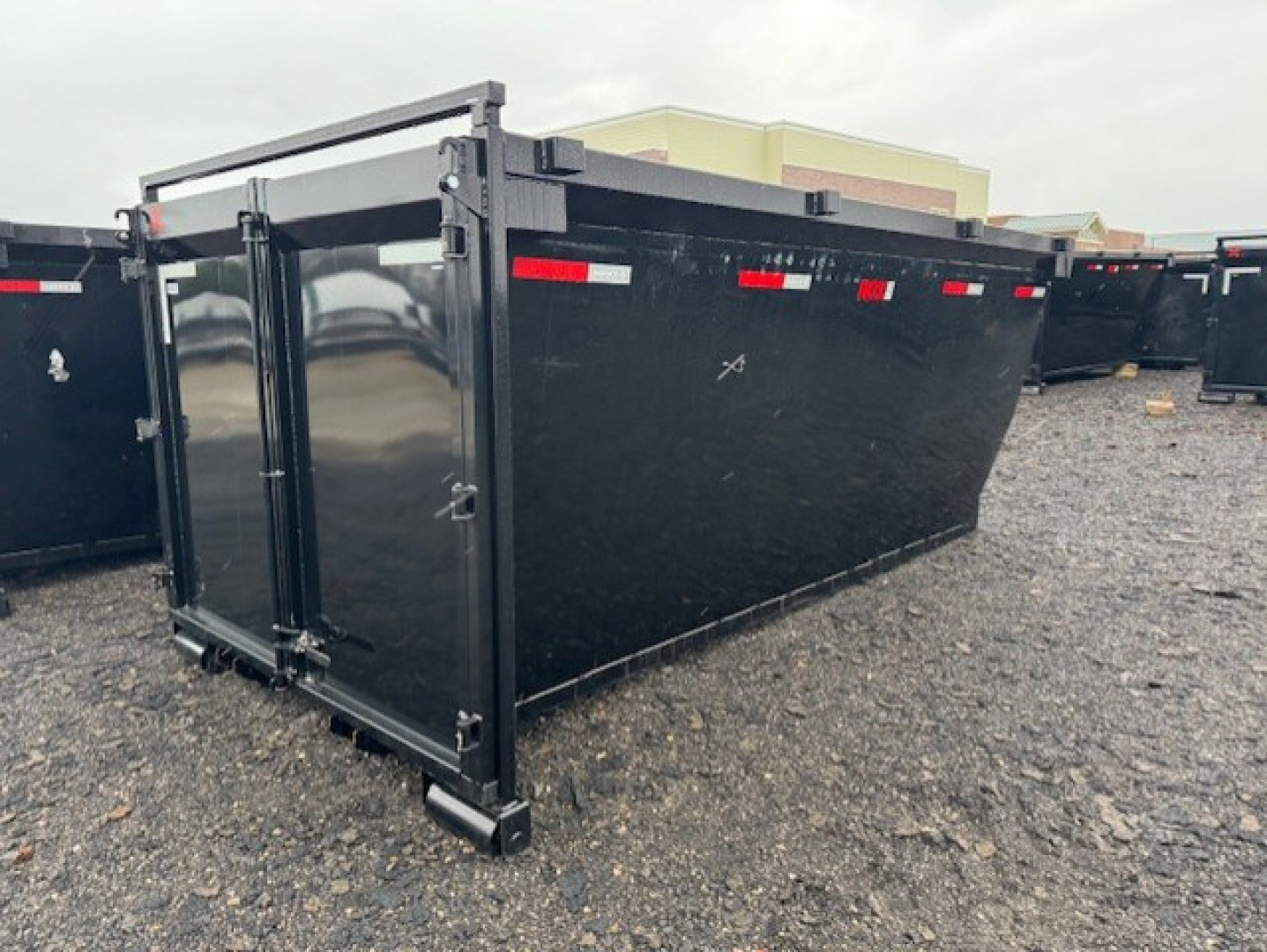 New 2026 MAXX-D ROXB14 Dump Bin