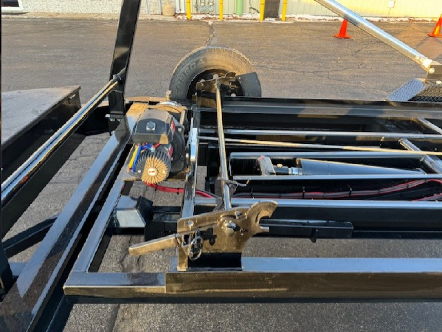 New 2026 MAXX-D ROX8314 Rollster