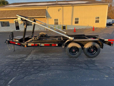 New 2026 MAXX-D ROX8314 Rollster