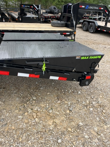 New 2026 Load Trail 102'' x 25' Single Wheel Low-Pro Gooseneck Deckover Trailer