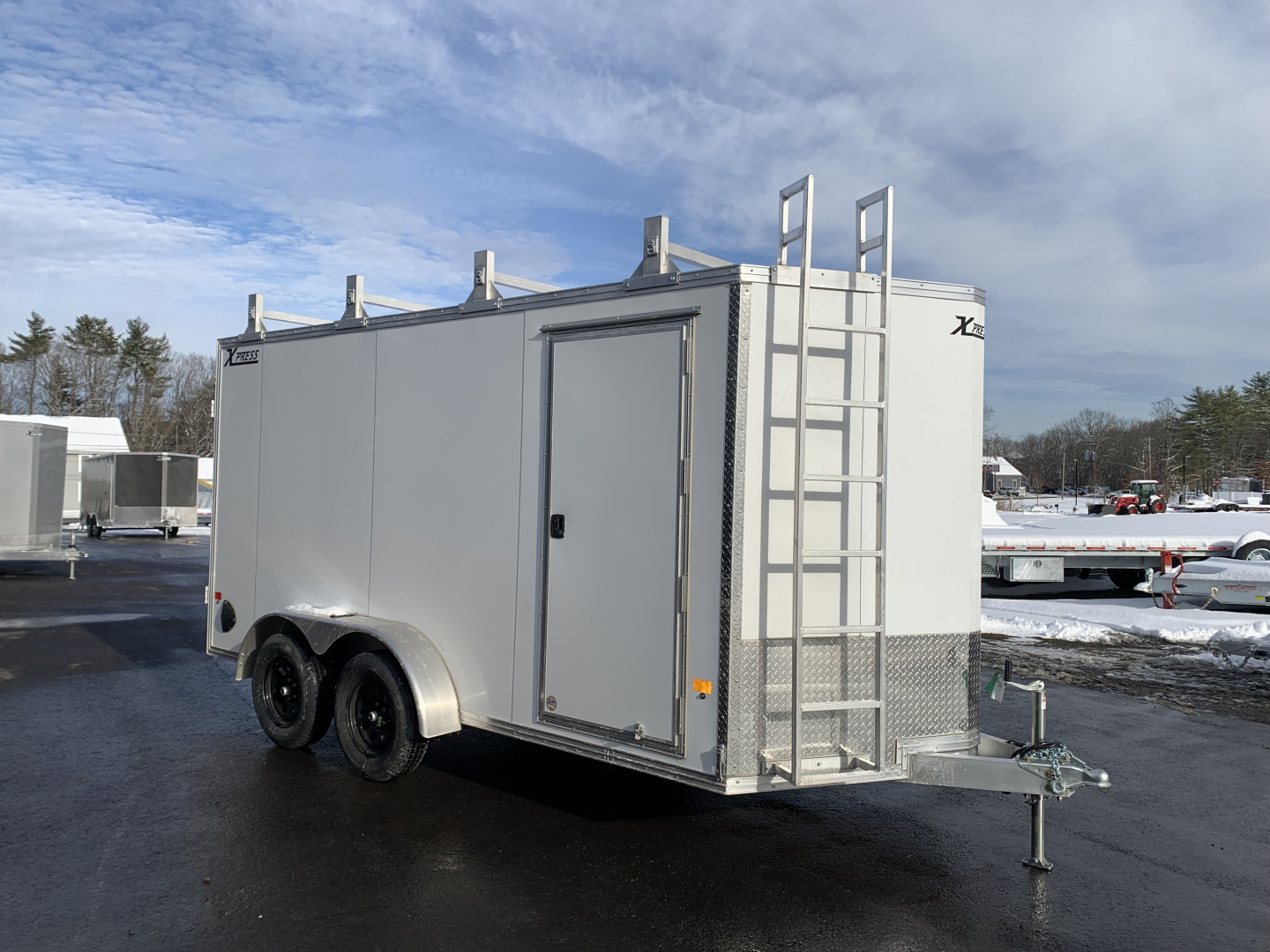 New 2026 High Country 7x14 + 18" V-Nose/ XLT Aluminum trailer /Barn Door/ Ladder Racks/ 6'6" interior -7000GVW