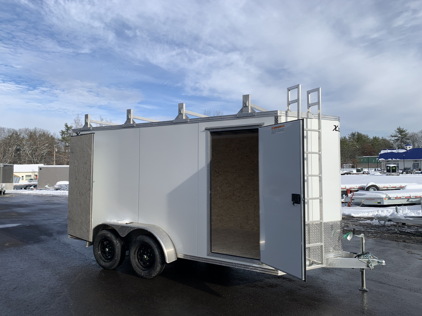 New 2026 High Country 7x14 + 18" V-Nose/ XLT Aluminum trailer /Barn Door/ Ladder Racks/ 6'6" interior -7000GVW