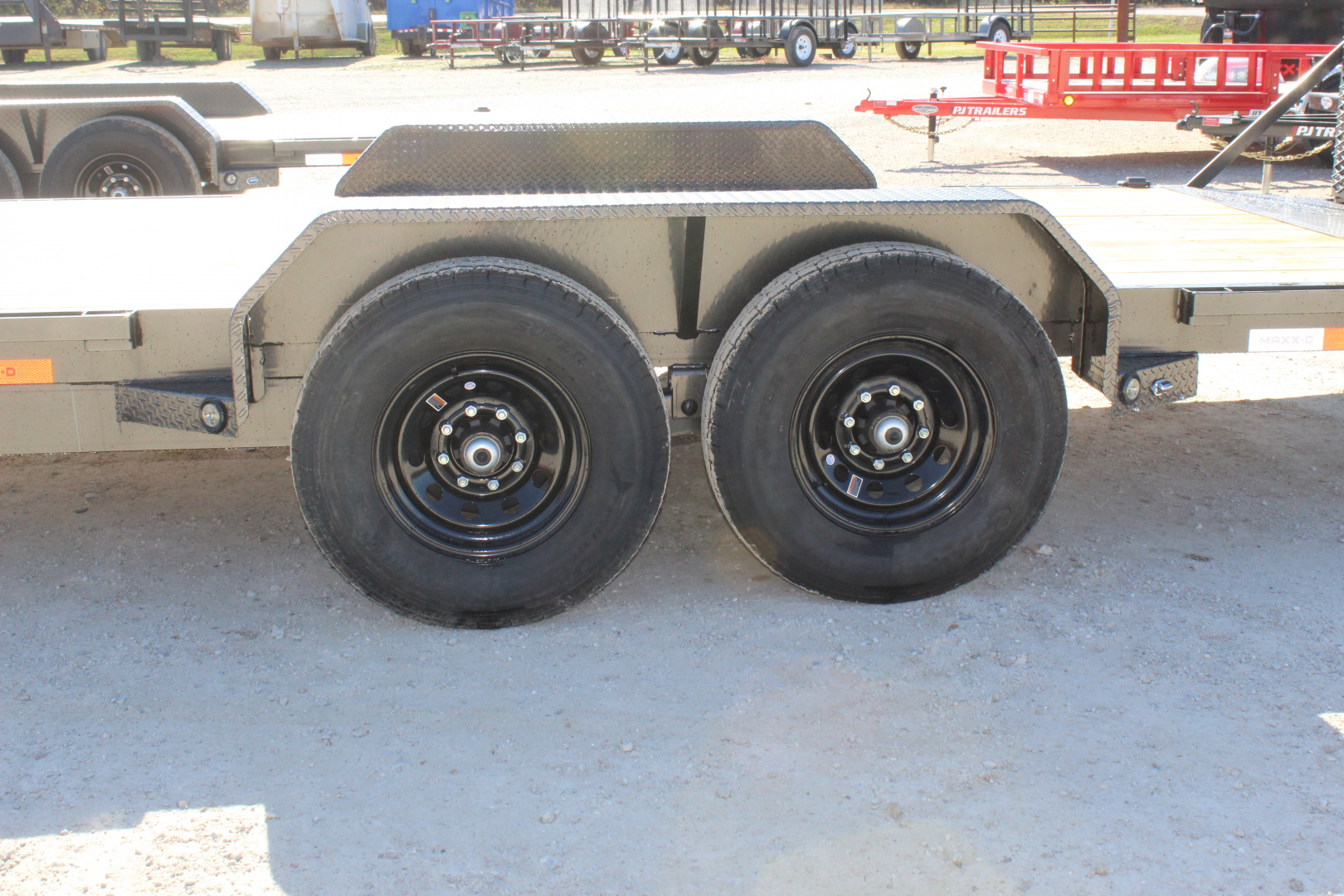 New 2026 MAXX-D C6X 83" x 20' BP Equipment Trailer