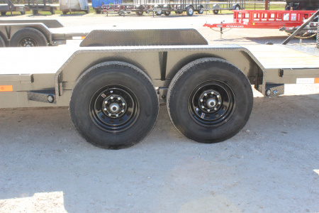 New 2026 MAXX-D C6X 83" x 20' BP Equipment Trailer