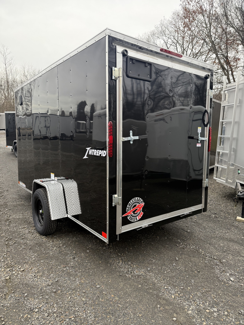 New 2026 Homesteader 6x12 -V-Nose - 6' Int. -BLACK