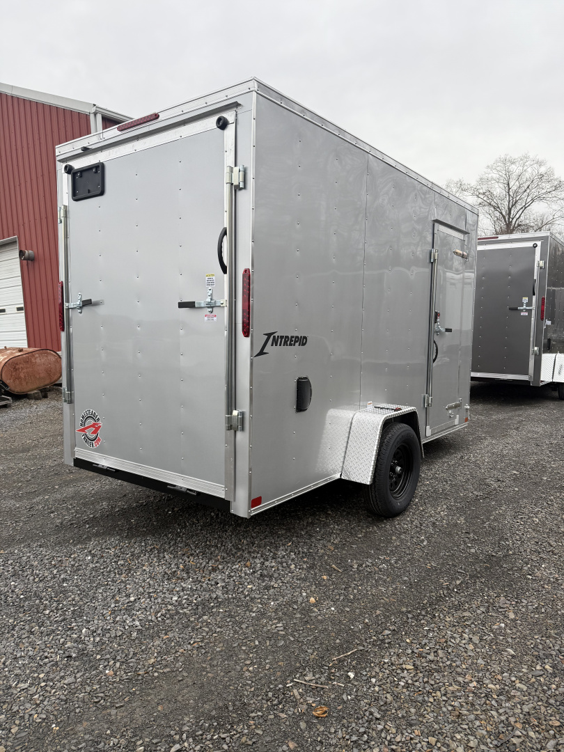 New 2026 Homesteader 6x12 -V-Nose - 7' Int. - SILVER - RAMP DOOR