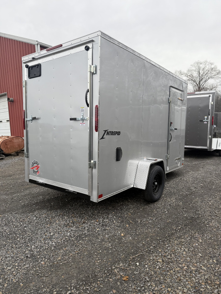 New 2026 Homesteader 6x12 -V-Nose - 7' Int. - SILVER - RAMP DOOR