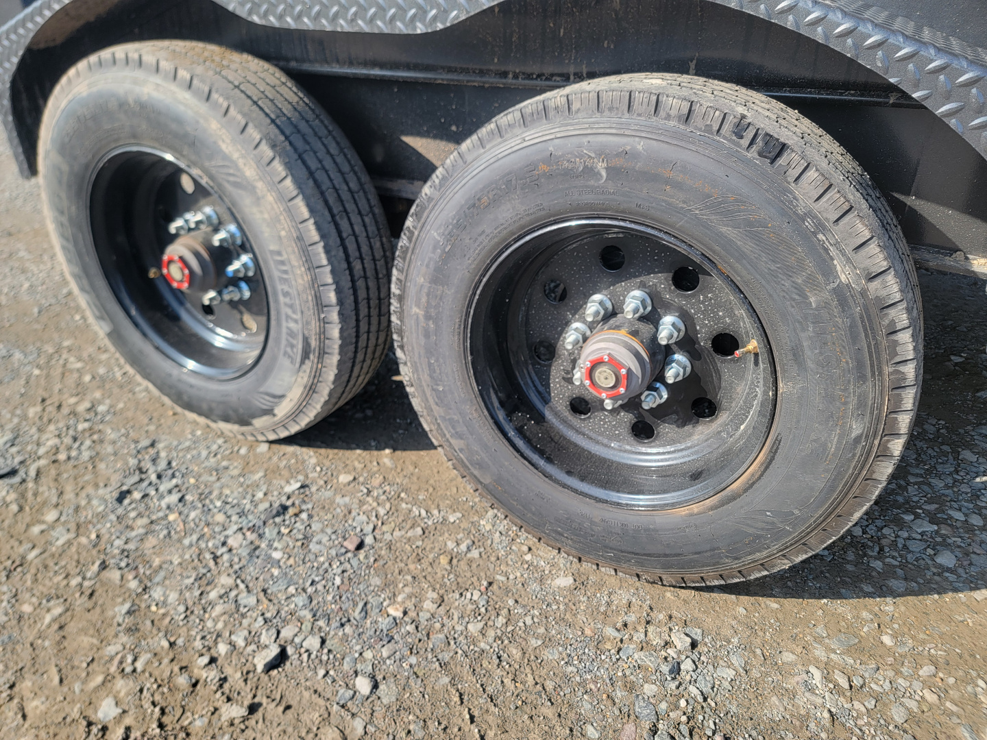 New 2026 Diamond C Trailers LPT210 16'x82" Gooseneck Dump Trailer Pacesetter Edition