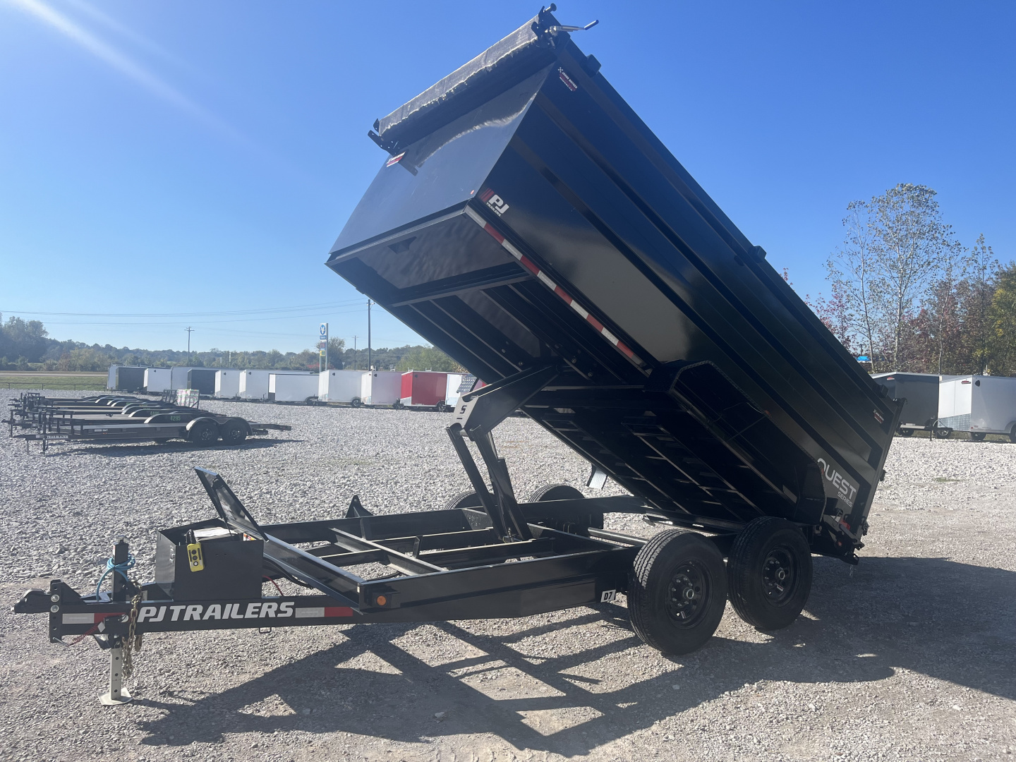 New 2026 PJ Trailers D71472BSSK - 83X14 DUMP RAMPS TARP SPREADER GATE 4' WALLS