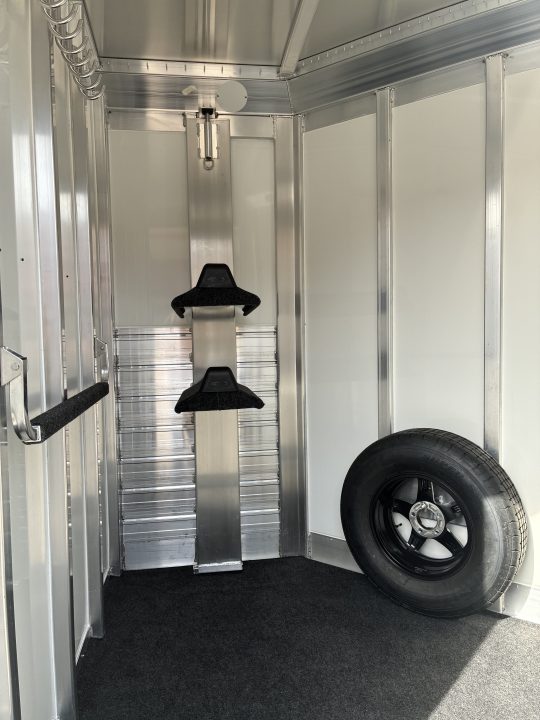 New 2027 4-Star 2H Straight Load Bumper Pull Horse Trailer