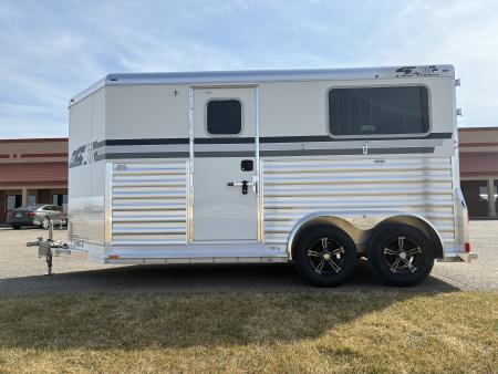 New 2027 4-Star 2H Straight Load Bumper Pull Horse Trailer