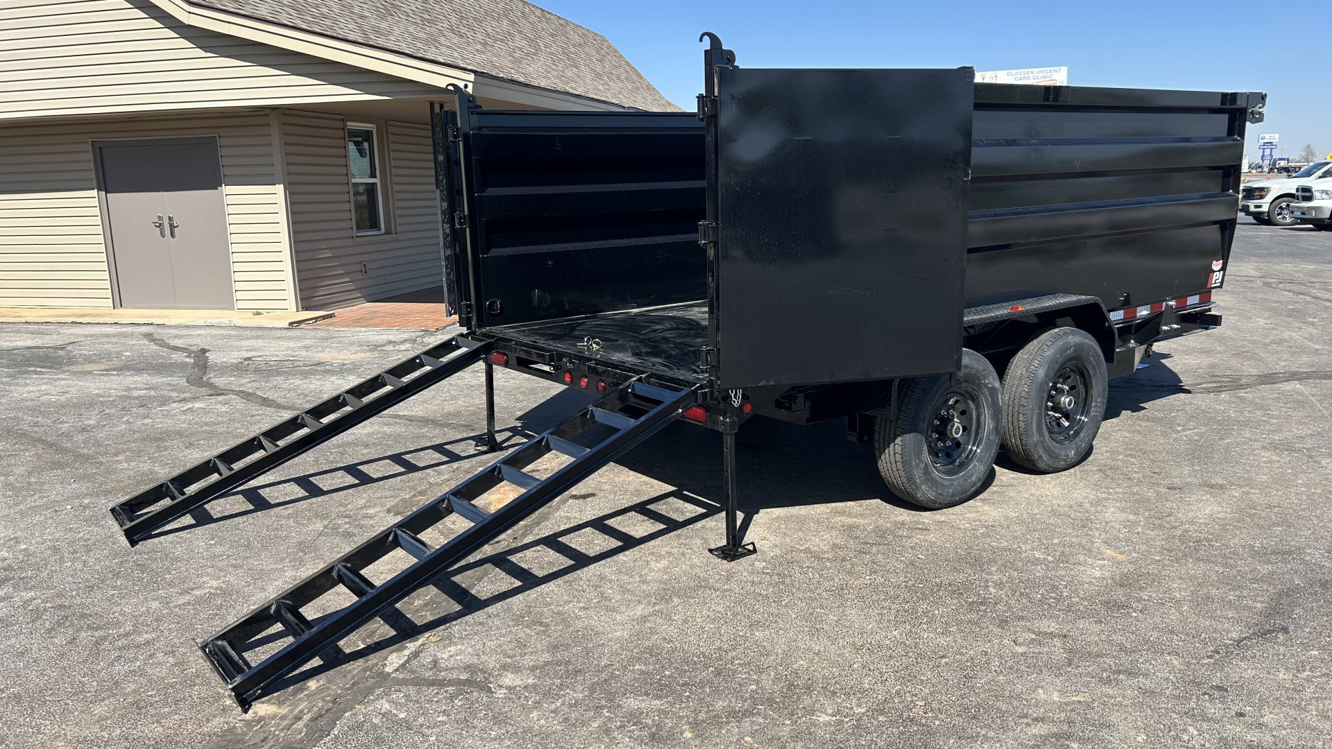 New 2026 PJ 83"x14' BP Tandem Axle Dump w/ 48" Sides – D7