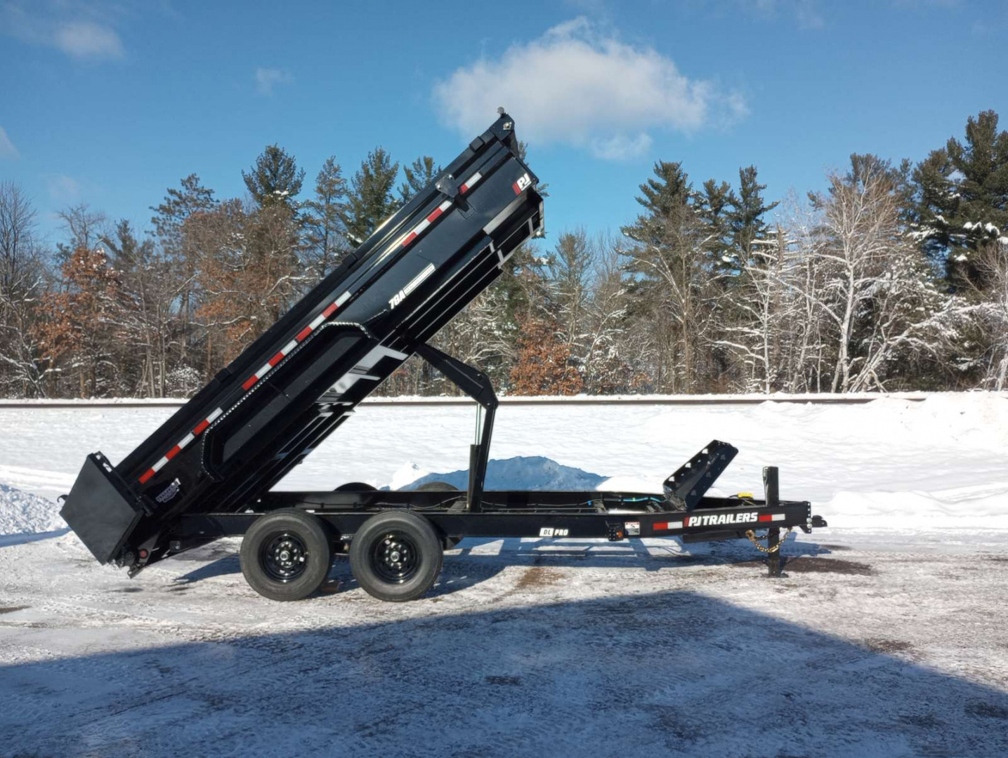 New 2026 PJ TRAILERS 83" x 16' DL Dump Trailer