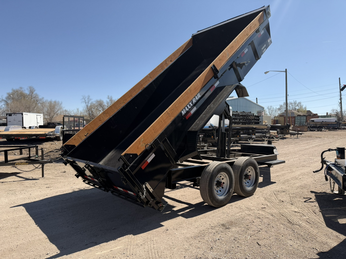 New 2026 Diamond T 7-16 Dump W/ 7 Gauge Floor/Wall 8K Axles