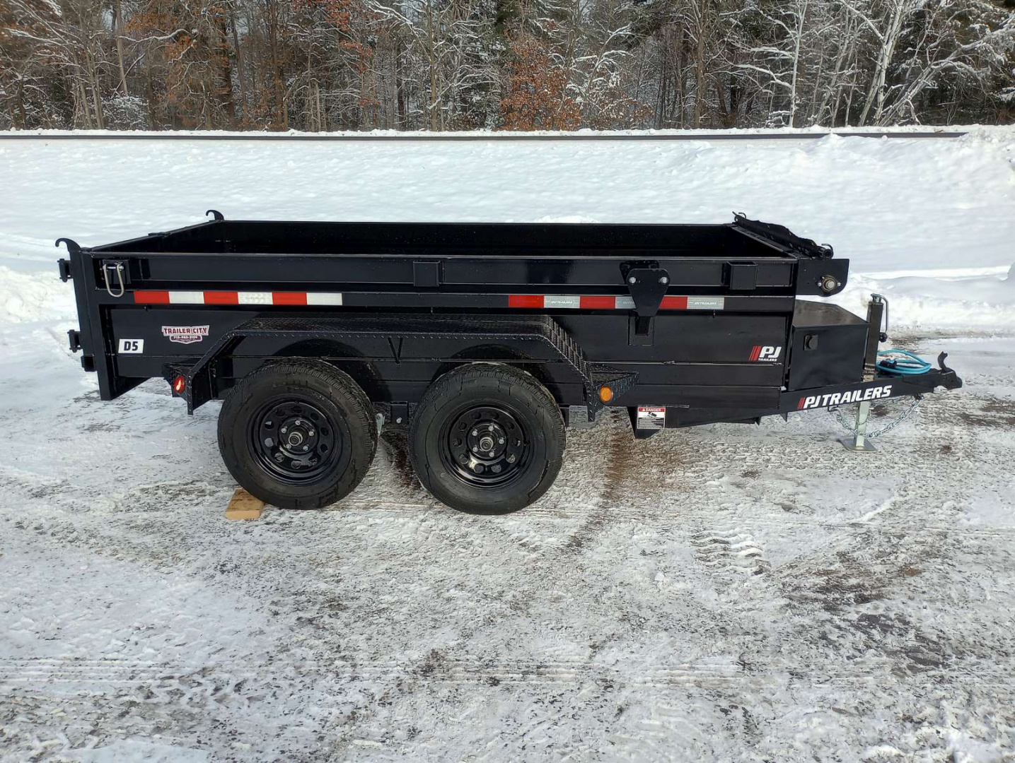 New 2026 PJ TRAILERS 60" x 10' D5 Dump Trailer