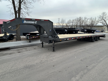 New 2026 Diamond C Trailers FMAX212 MR 35X102 Gooseneck Bodies