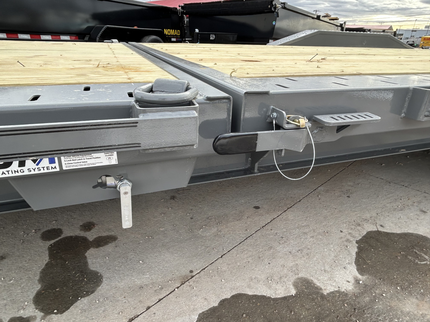 New 2026 Diamond C Trailers HXD207 22X102 Tilt Trailer