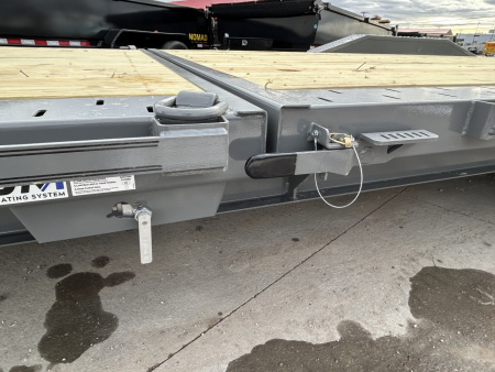 New 2026 Diamond C Trailers HXD207 22X102 Tilt Trailer