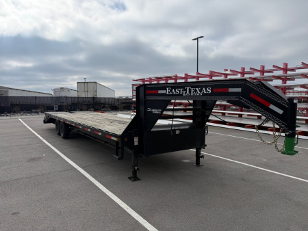 Used Preowned 2023 East Texas Trailers 25+5 Flatbed Gooseneck Trailer: Mega Ramps, 15,680 GVWR, Spare