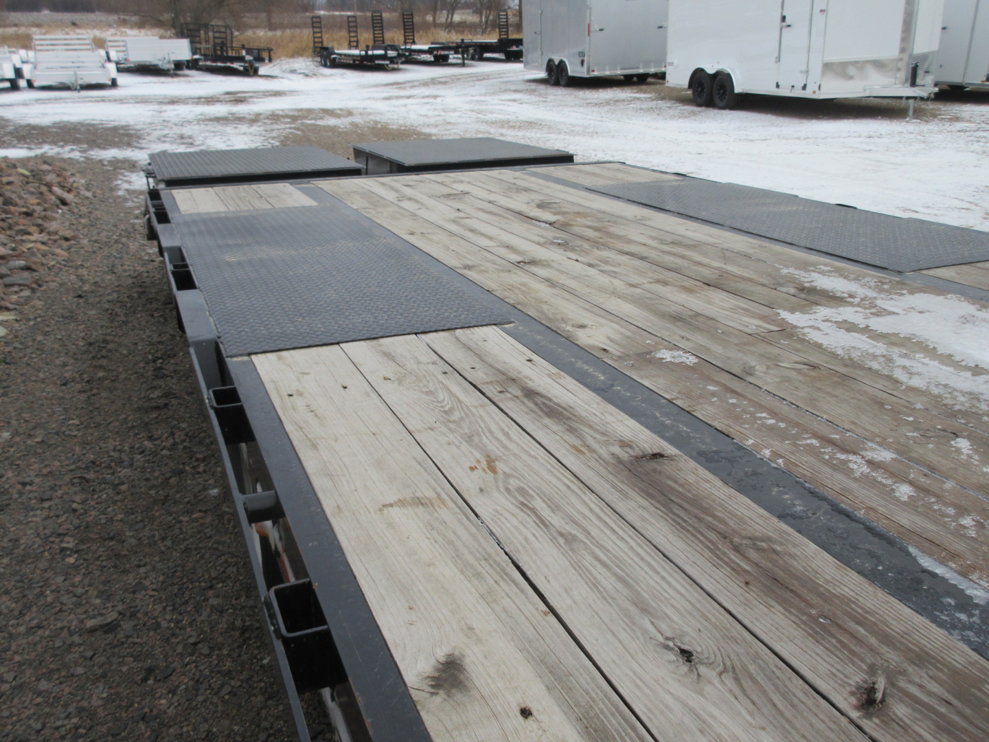 Used 2022 Delco Trailers Delta 32' GN Flatbed Trailer