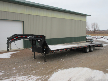 Used 2022 Delco Trailers Delta 32' GN Flatbed Flatbed Trailer