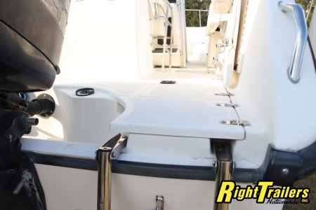 Used 1998 260 Outrage Boston Whaler Center Console